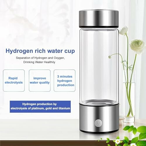 Hydrogen rich water cup with electrolysis features